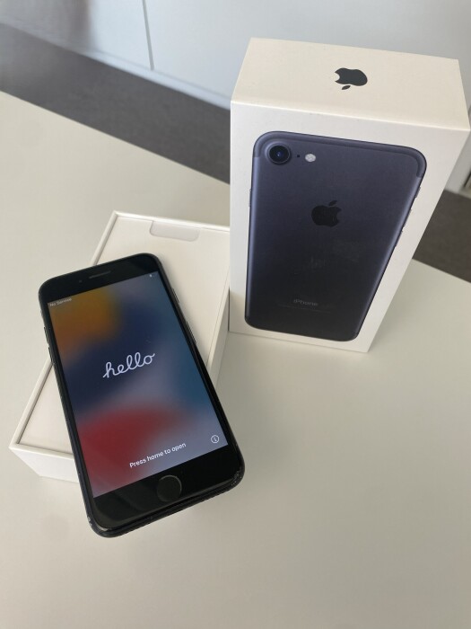 iPhone 46.jpg