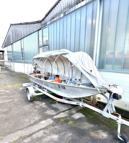 Motorschiff Spiboot 505 mit Anhänger_1.jpg